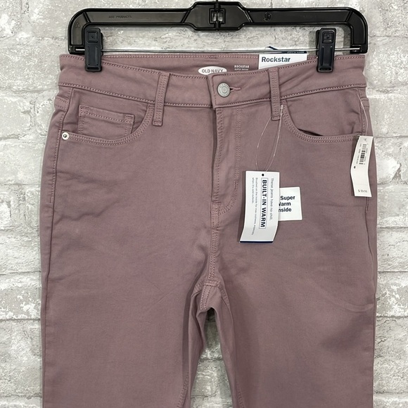Old Navy Rockstar Super Skinny Jeans - Picture 2 of 8